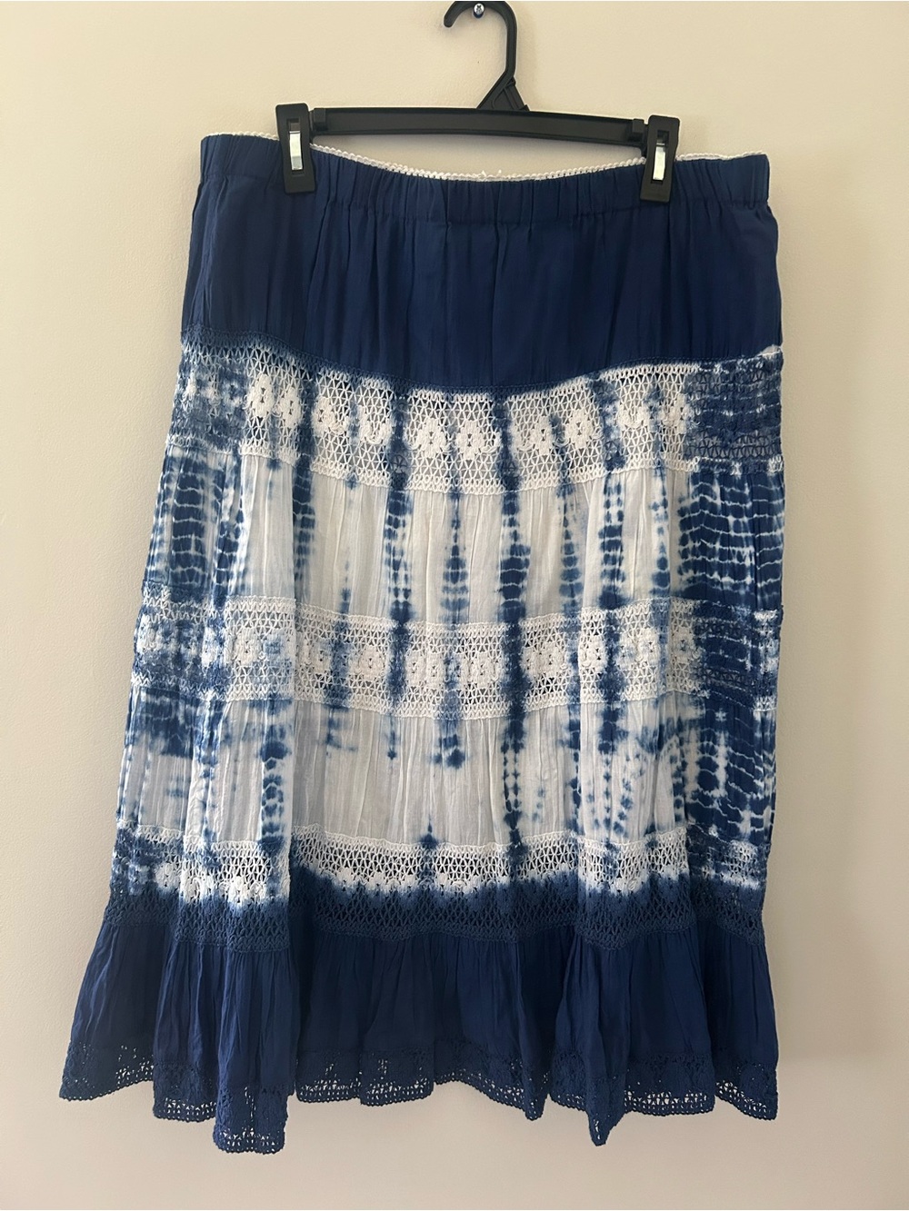 Avenue Blue and White Tie-Dye Midi Skirt